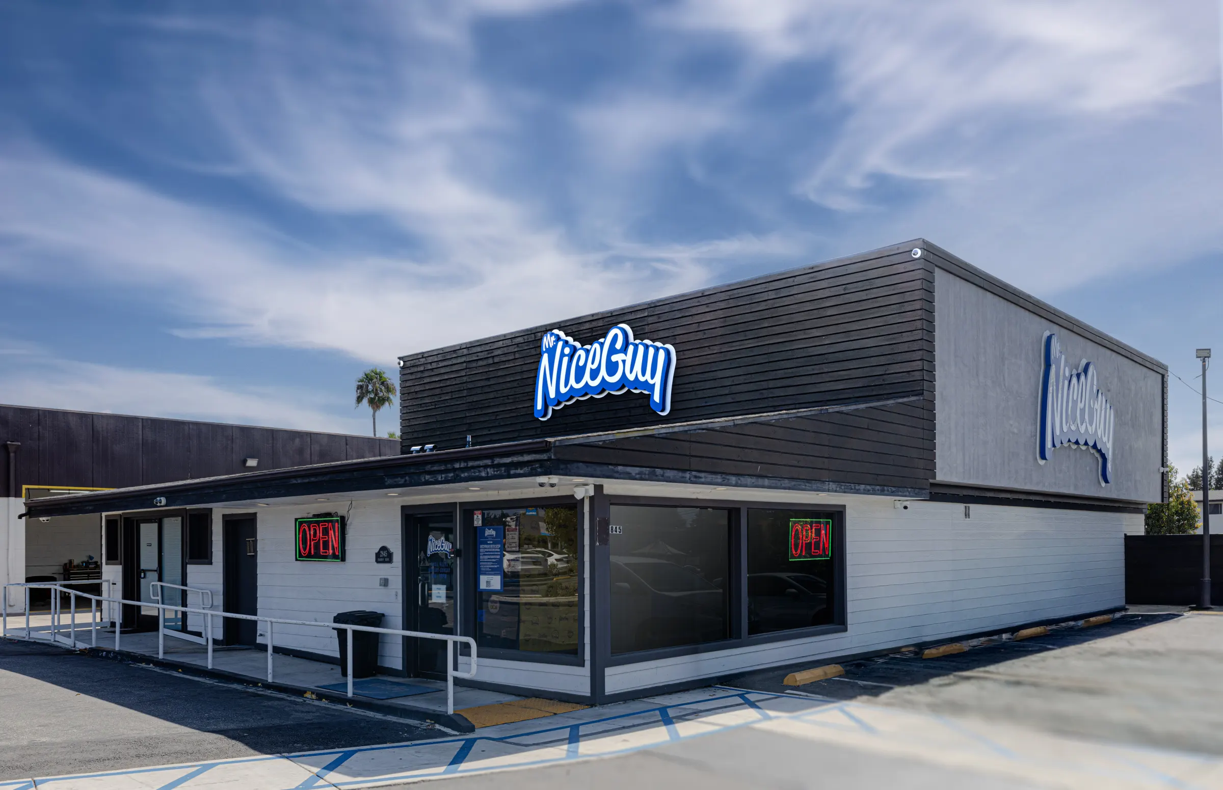 Costa Mesa Harbor, 2845 Harbor Blvd, Costa Mesa