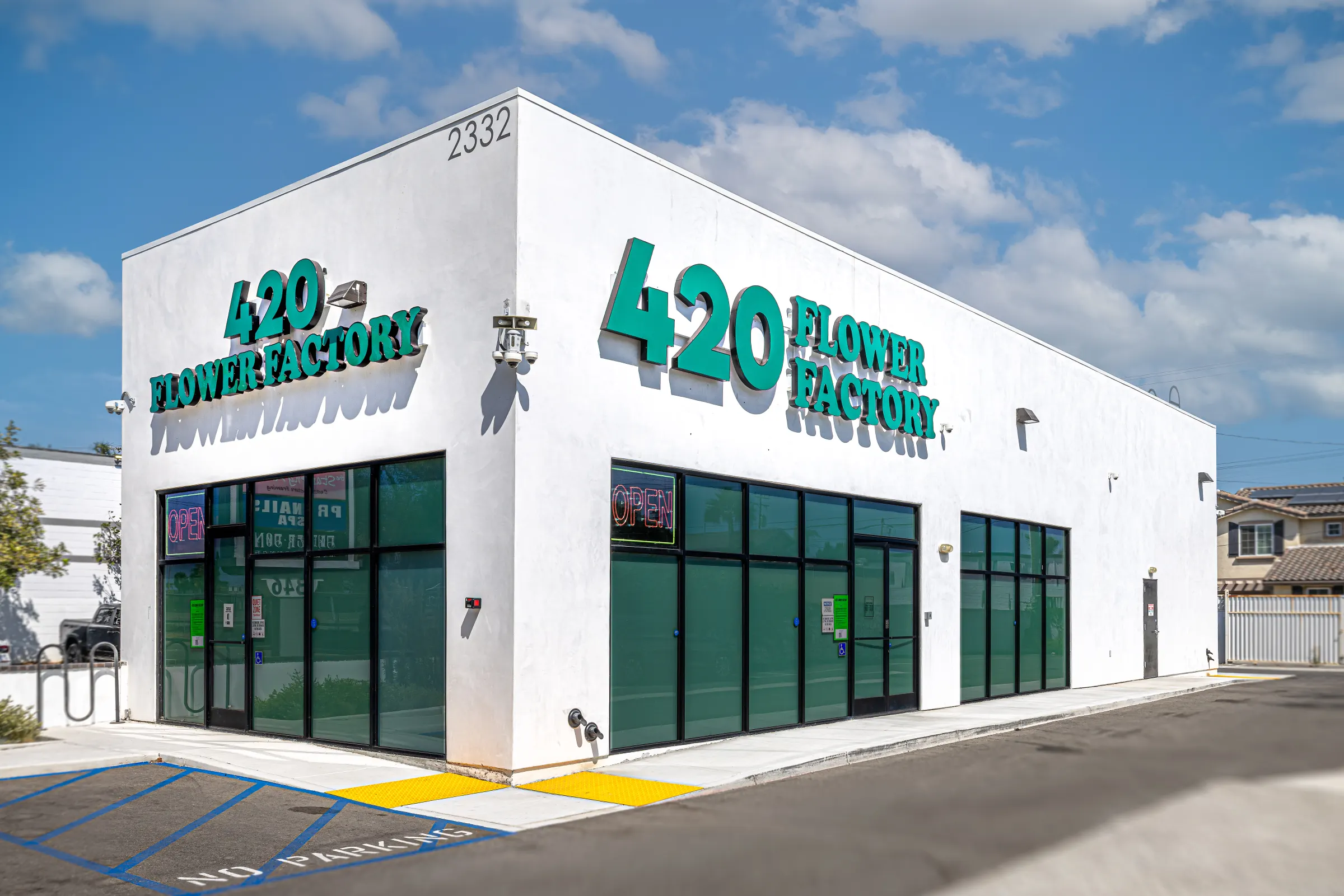 420 Flower Factory, 2332 Newport Blvd, Costa Mesa